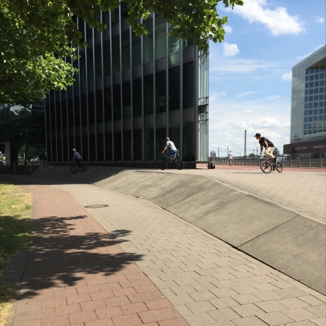 Deichtorcenter