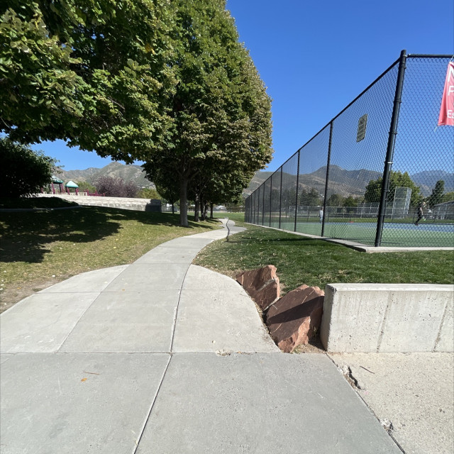 small hillbomb to rock wallride