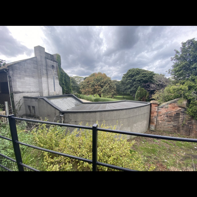Roof spot