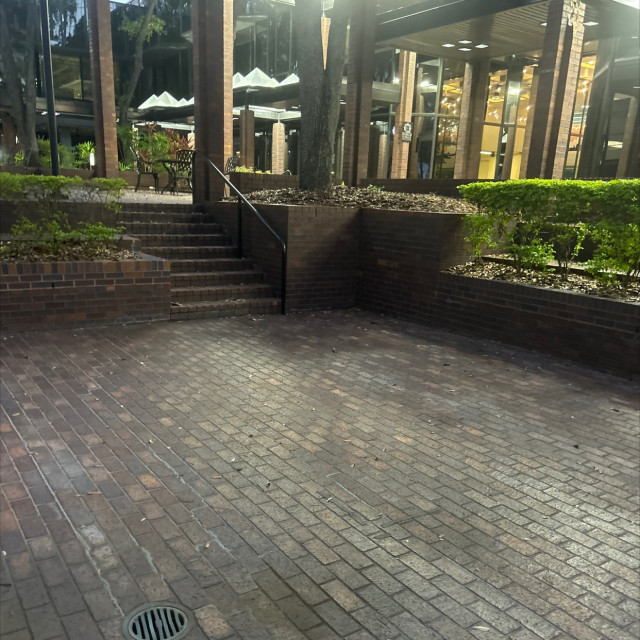9 set bricks downtown Tampa