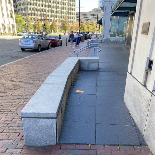 100C ledge 