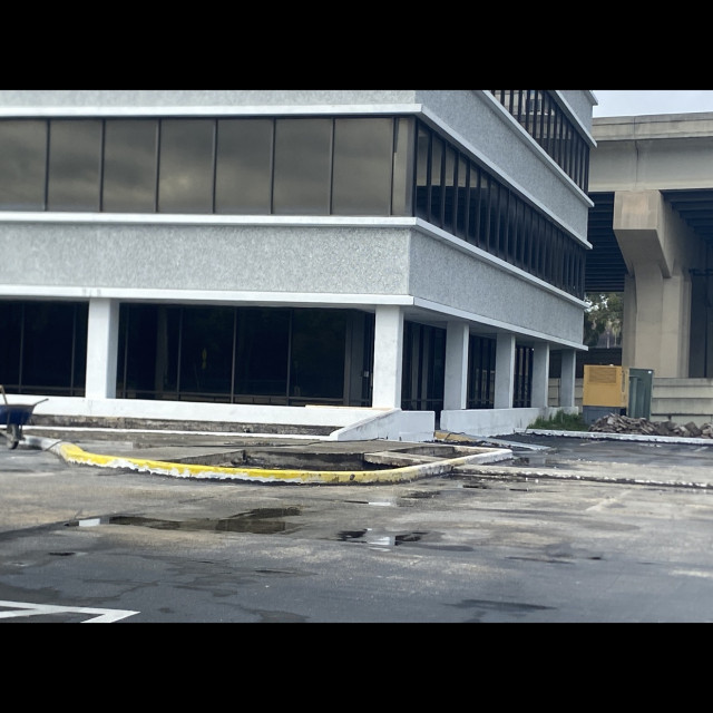 Grind up ledge 