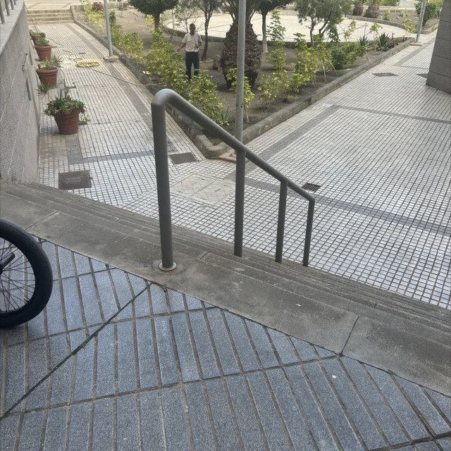 Steep rail