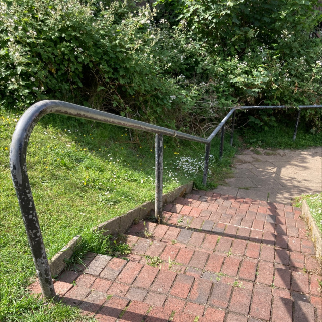 8-stair handrail