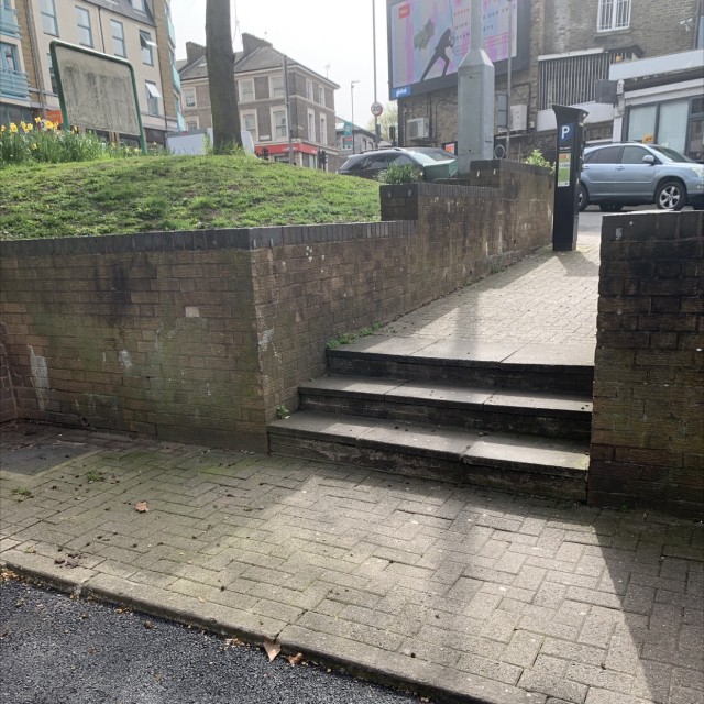 Brick out ledge and curved wall 