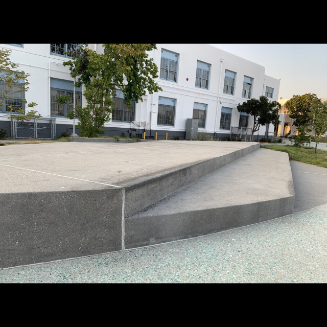 Venice high school ledges