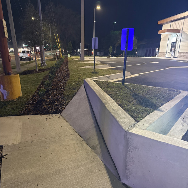 Sidewalk bank to ledge 