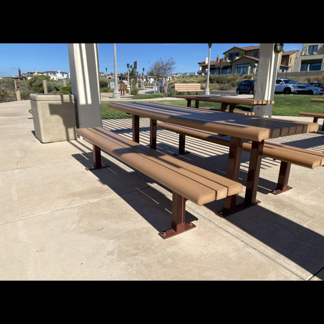 Vista Del Sol Bench