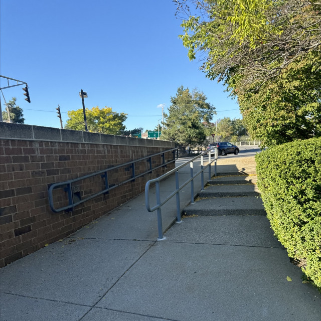 Alley way handicap