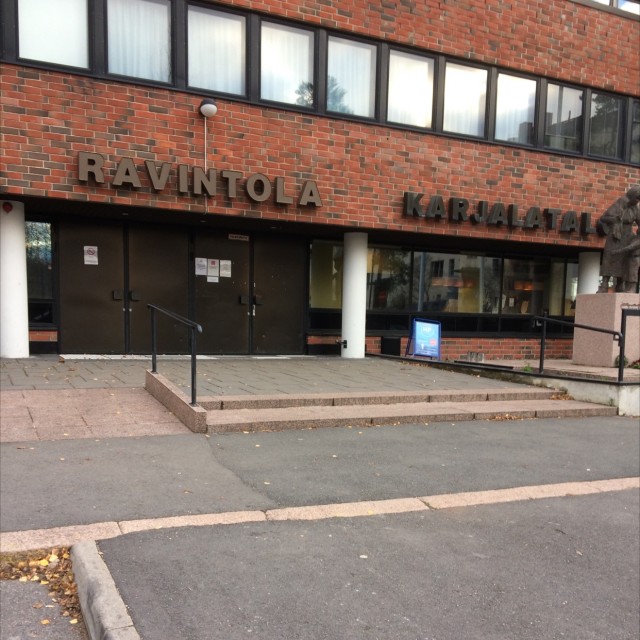 Karjalantalo stair set and manual pad