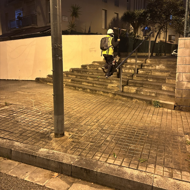 Short steep ally