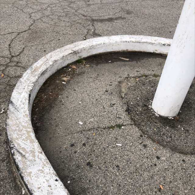 curved slippy curb