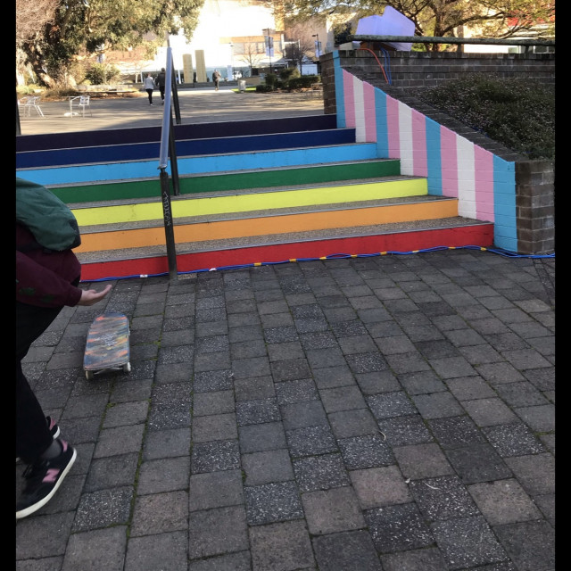 “Gay stairs” (7 stairs)