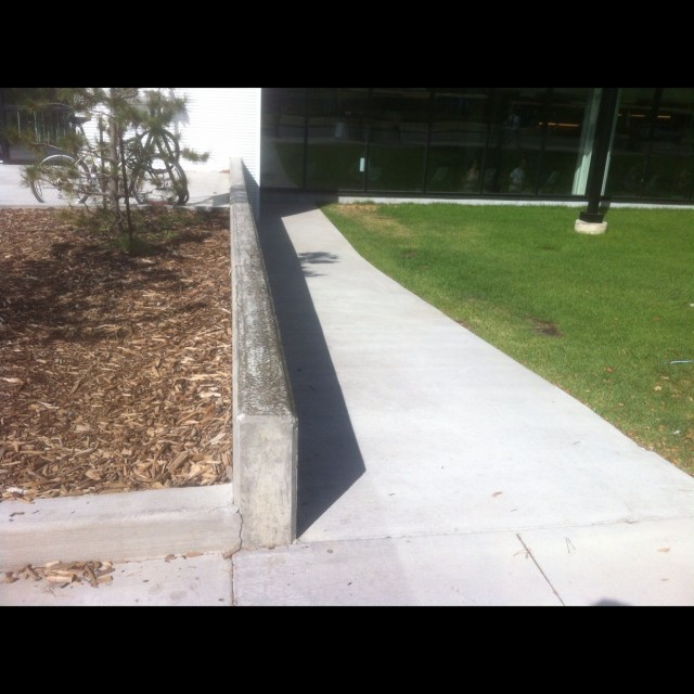 Lazy ledge