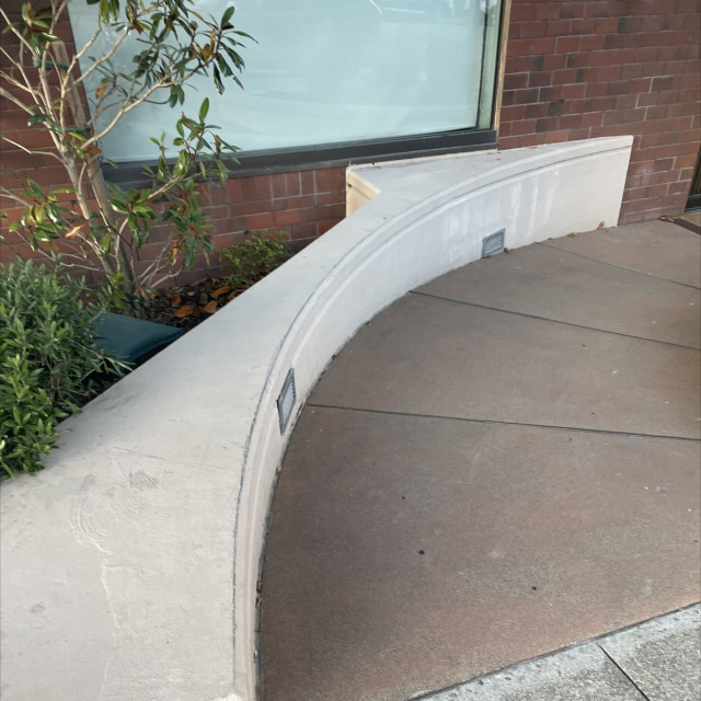 Curvy rail