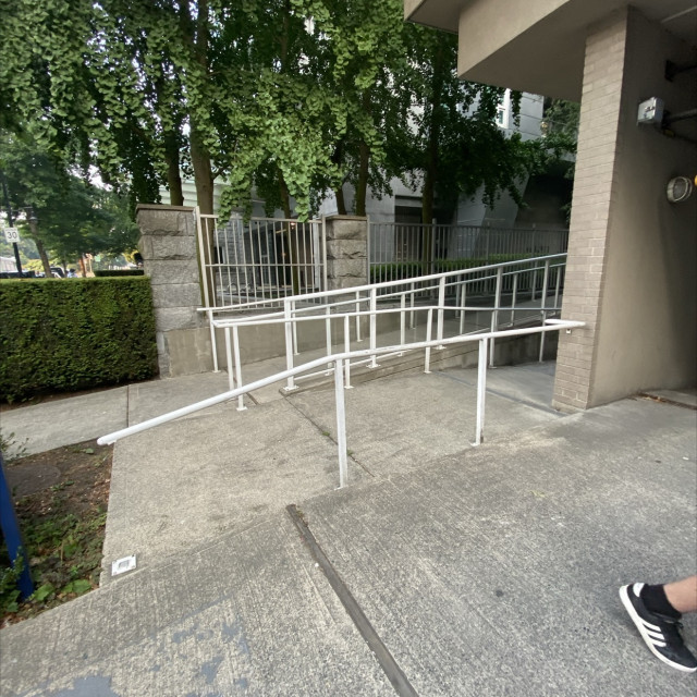 Fucked up rail
