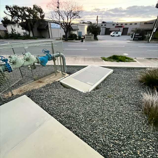 Rock gap to side walk drop