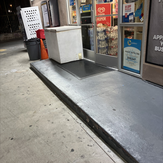 Butter curb