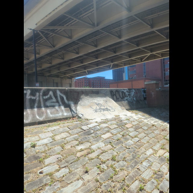 NY Life Barrier
