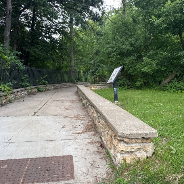 Battle Creek long flat ledge 