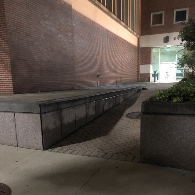 Ledge to down ramp 