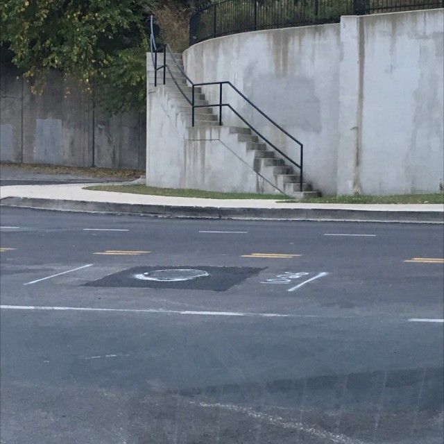 Dumb curve