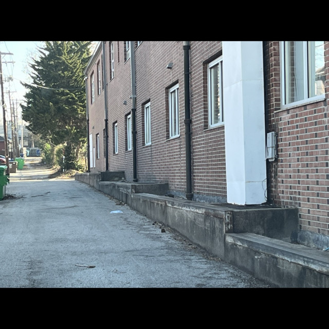 Blind ledges 