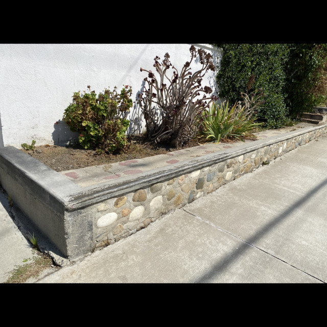 Alley Ledge