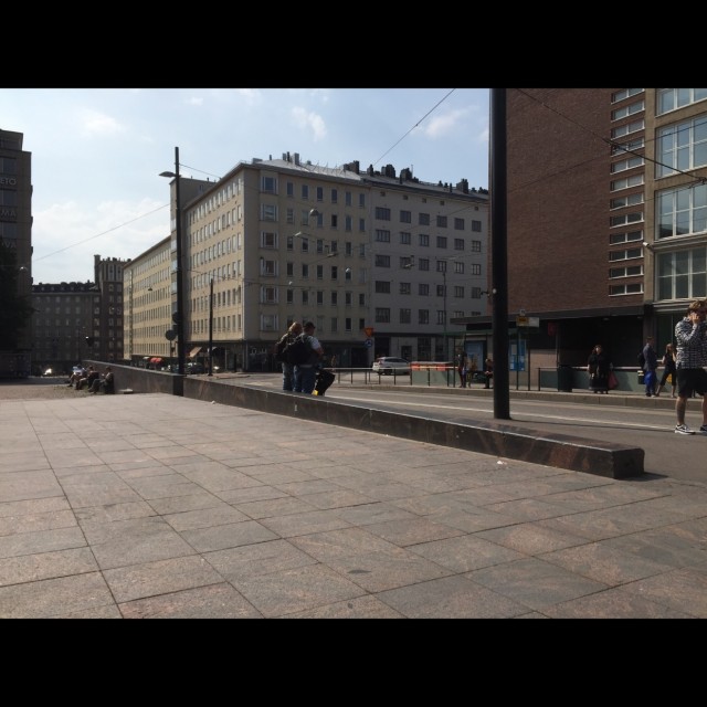 Kamppi Flat Ledges