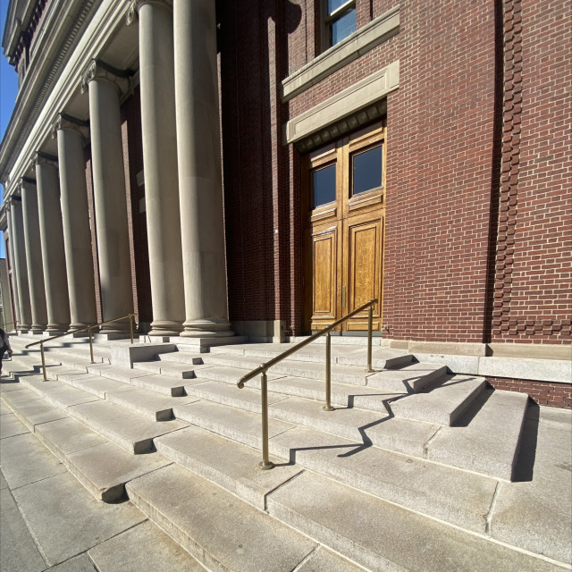 Symphony gold nub rails 