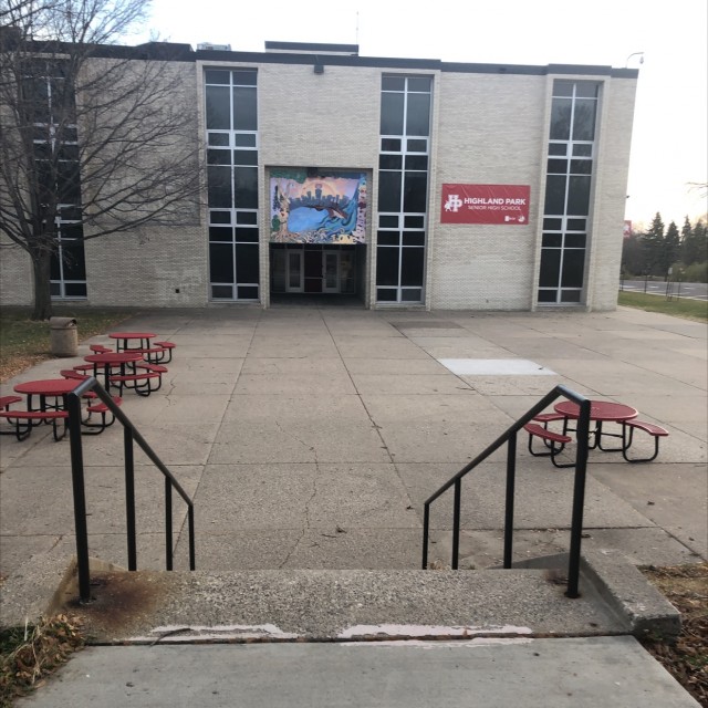 10 stair handrail