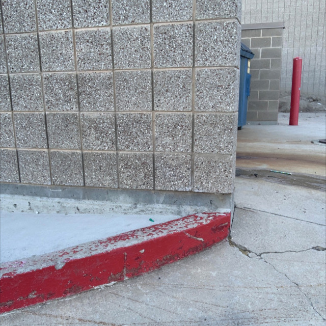 Small ramp to crusty ledge