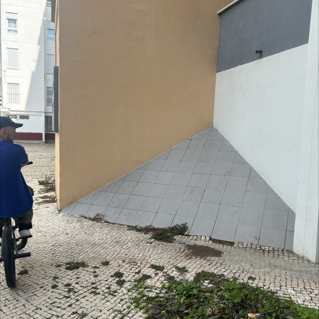 Corner bank