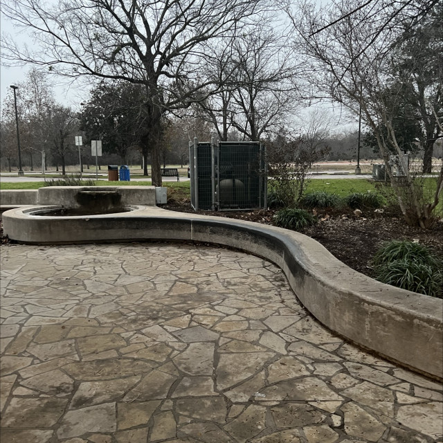 Curve Ledge