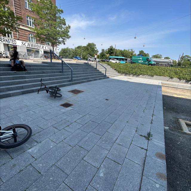 Square rail to drop