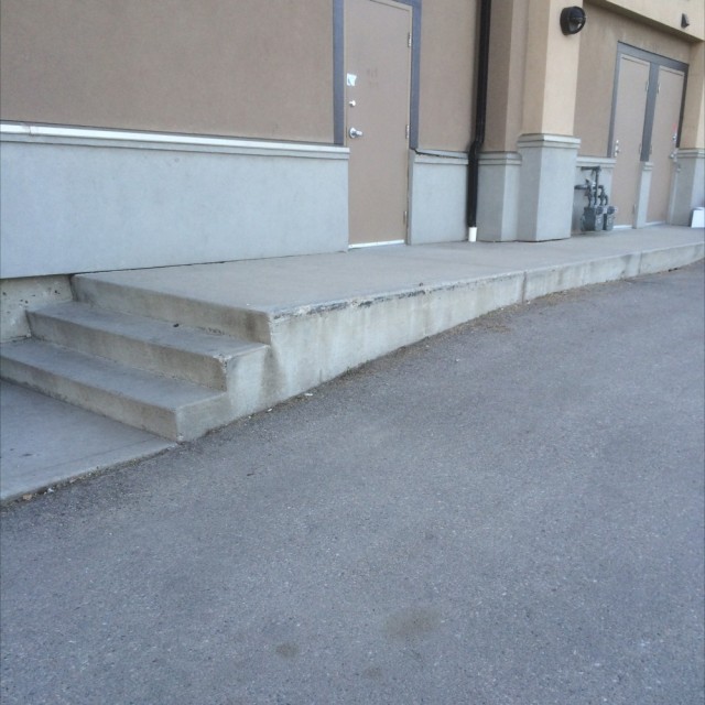 Sirocco ledge 