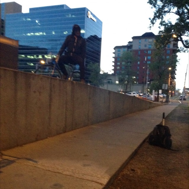 Select a Size Hospital Ledge
