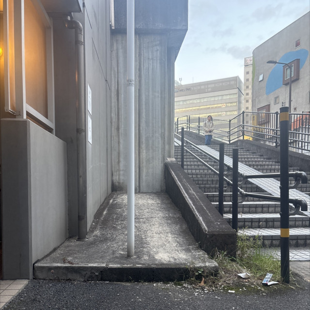 緩めのバンクとダウンレッジ