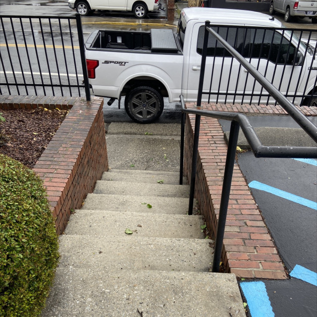 Hope the cars not there for y’all
