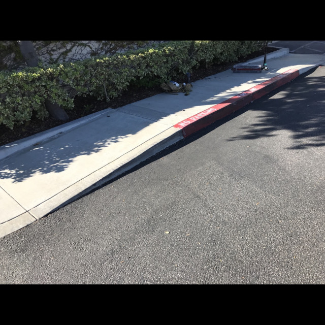 Super fun slappy curb