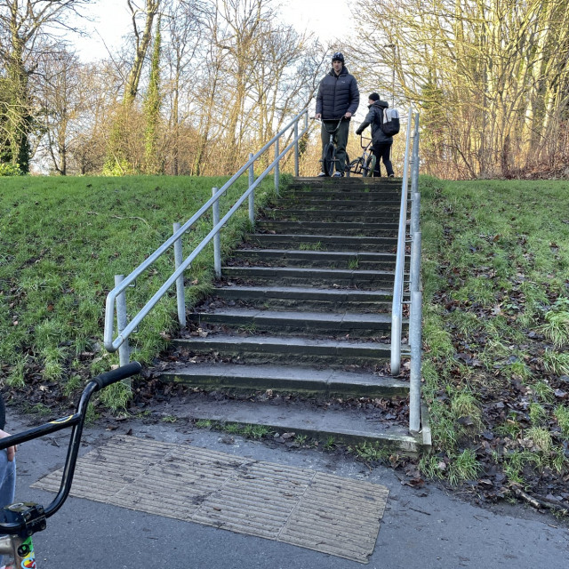 Sketchy uprights