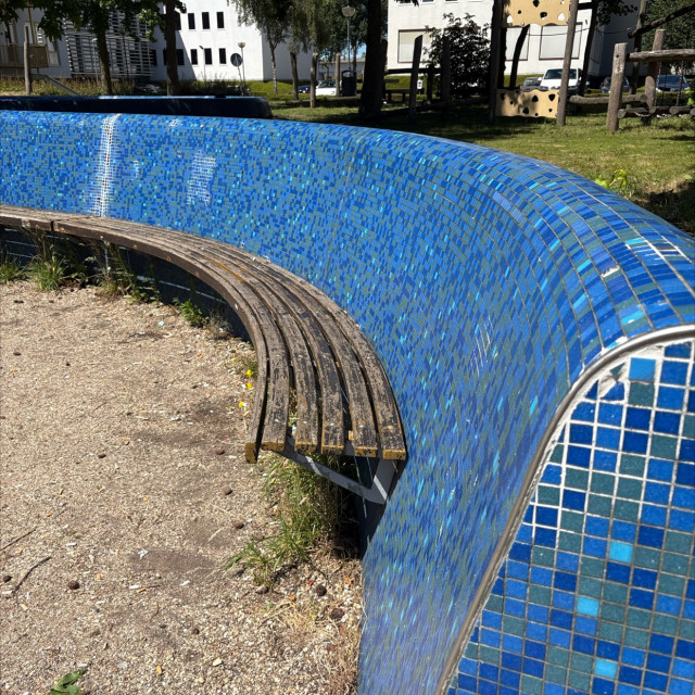Blue wave