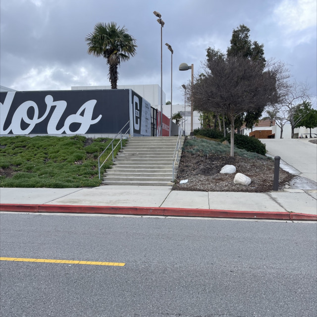 CSUN 15 stair/rail