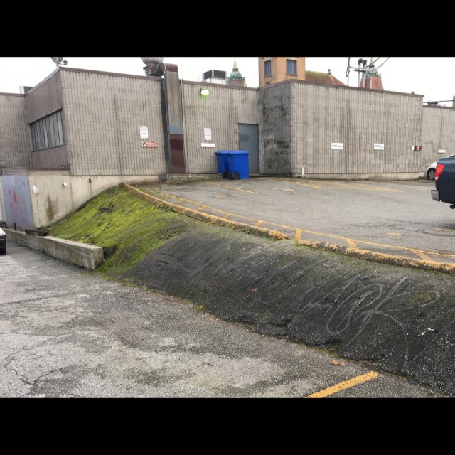Wall ride