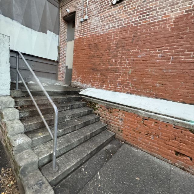 Gap mini bank drop