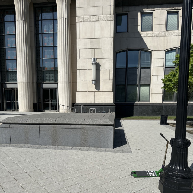 Court house 