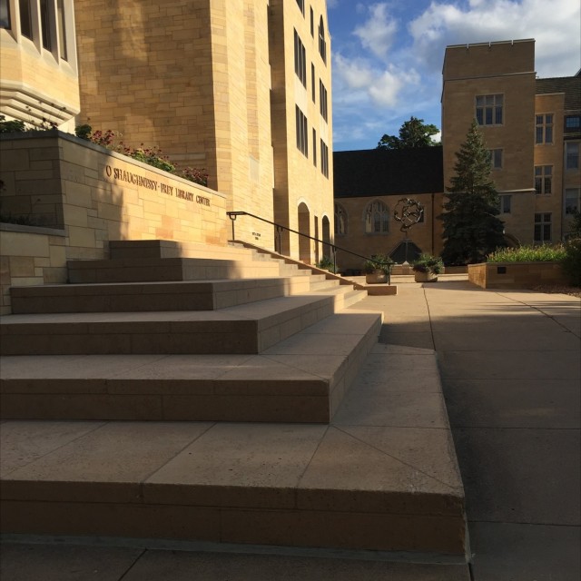 St Thomas Library 
