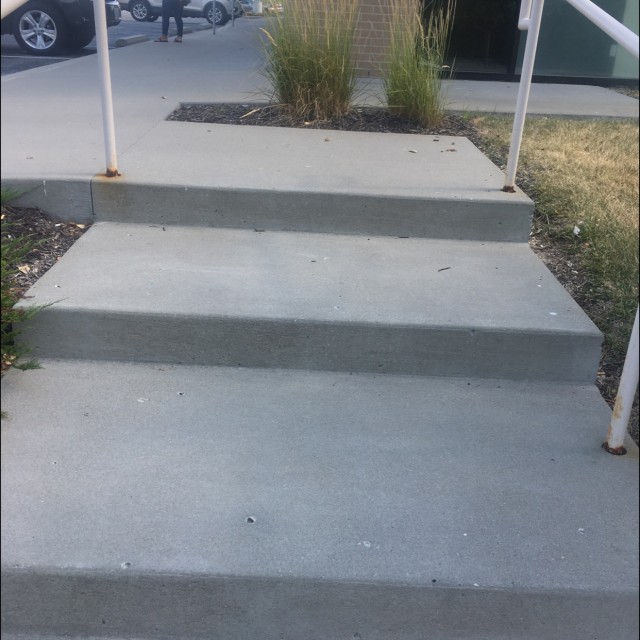 4 stair with rail