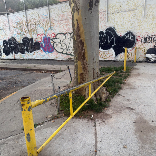 Parking rail
