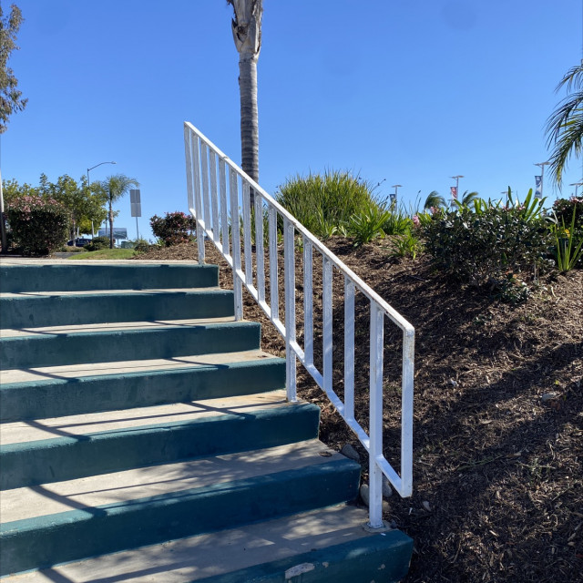 Convoy handrail 